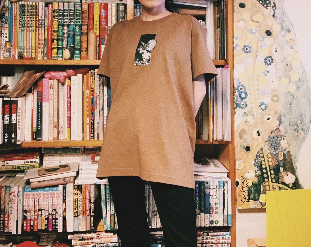 トリケラトプスTシャツ