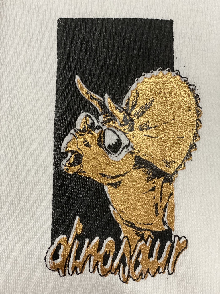 トリケラトプスTシャツ2