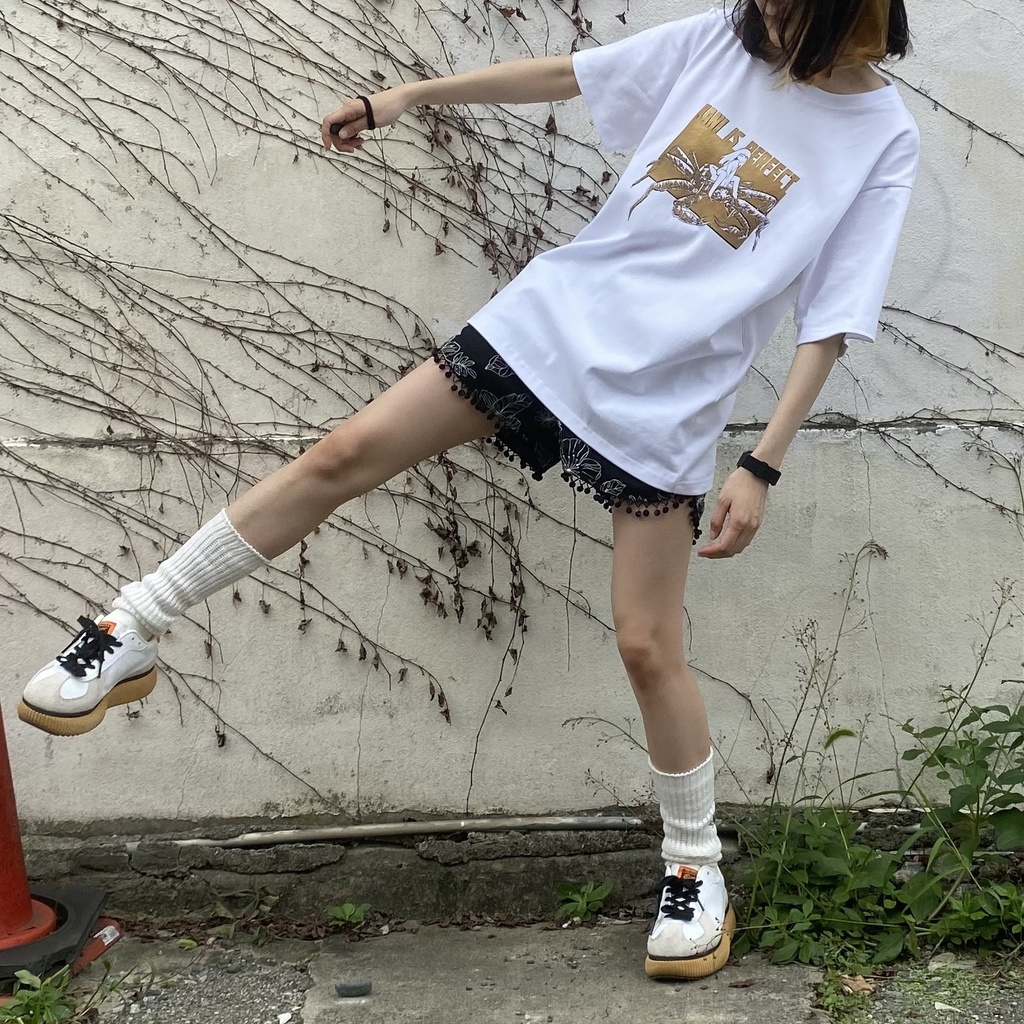 完璧なカニのTシャツ