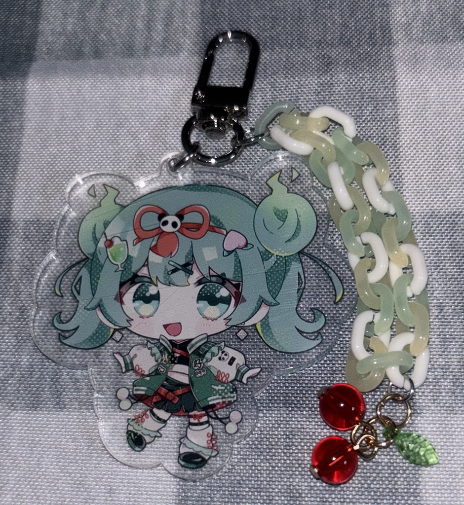初音ミク チャーム付きアクリルキーホルダー