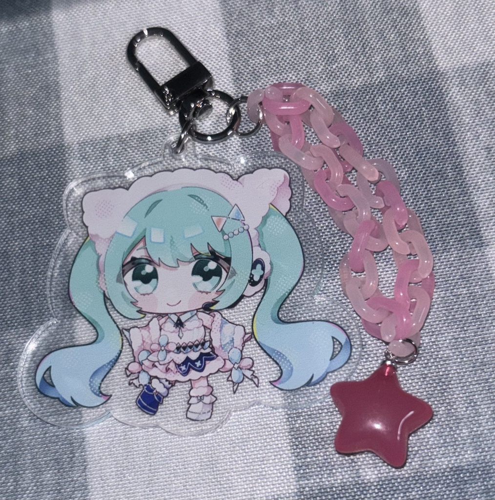 初音ミク チャーム付きアクリルキーホルダー