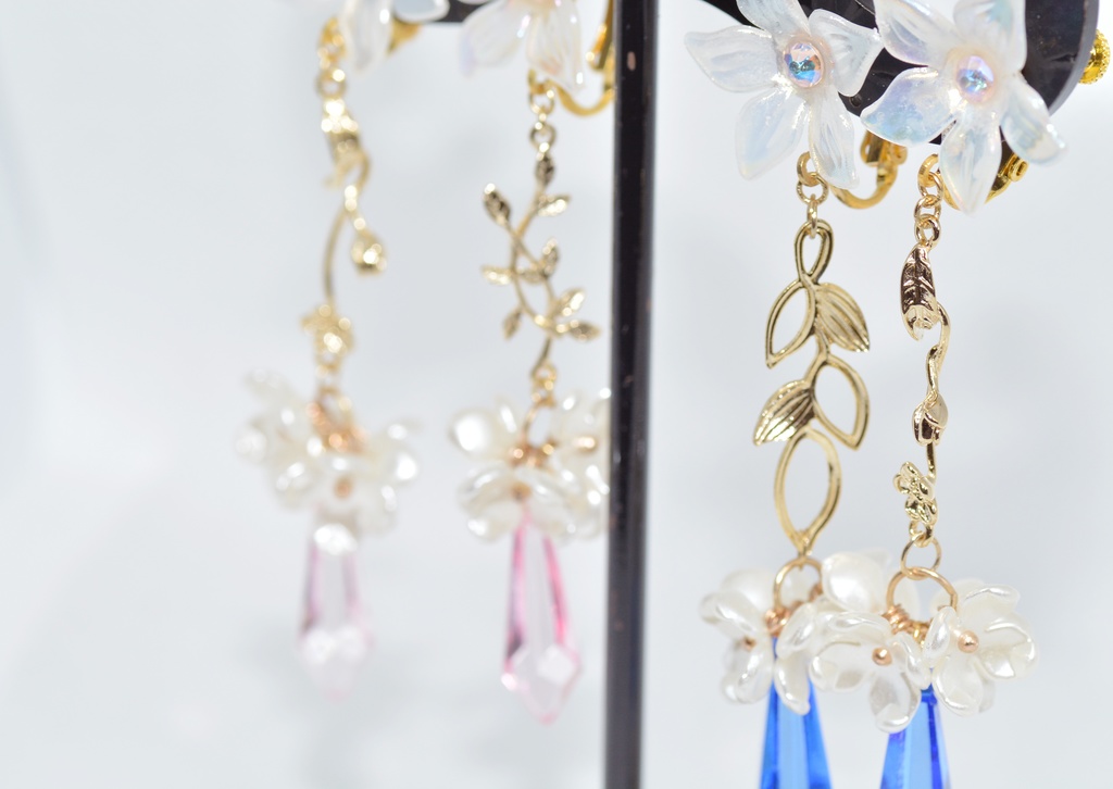 モチーフピアス【ジータ】