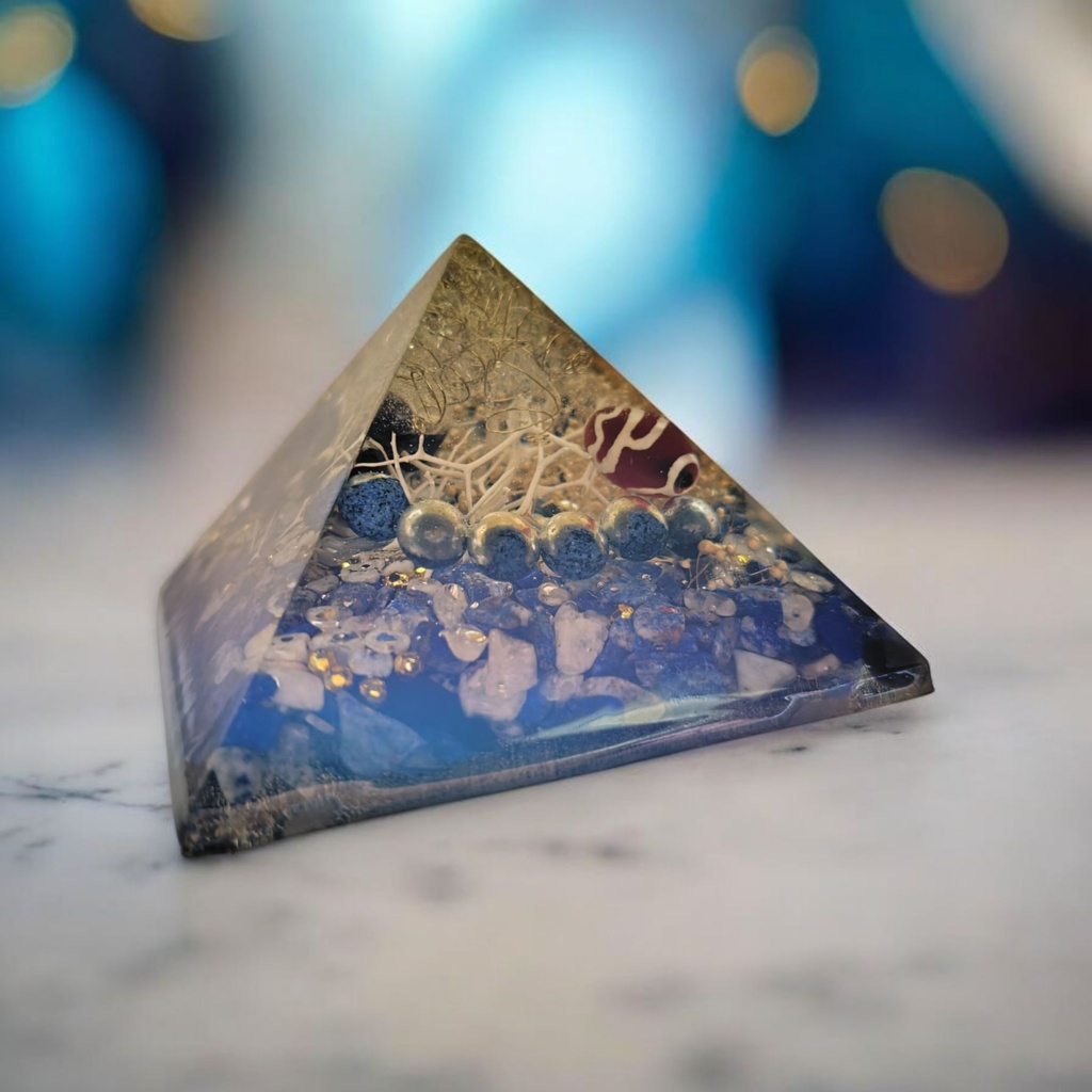 オルゴナイトTシャツ The High Priestess(ハイプリエステス) 蓮華天珠とラピスラズリのオルゴナイト