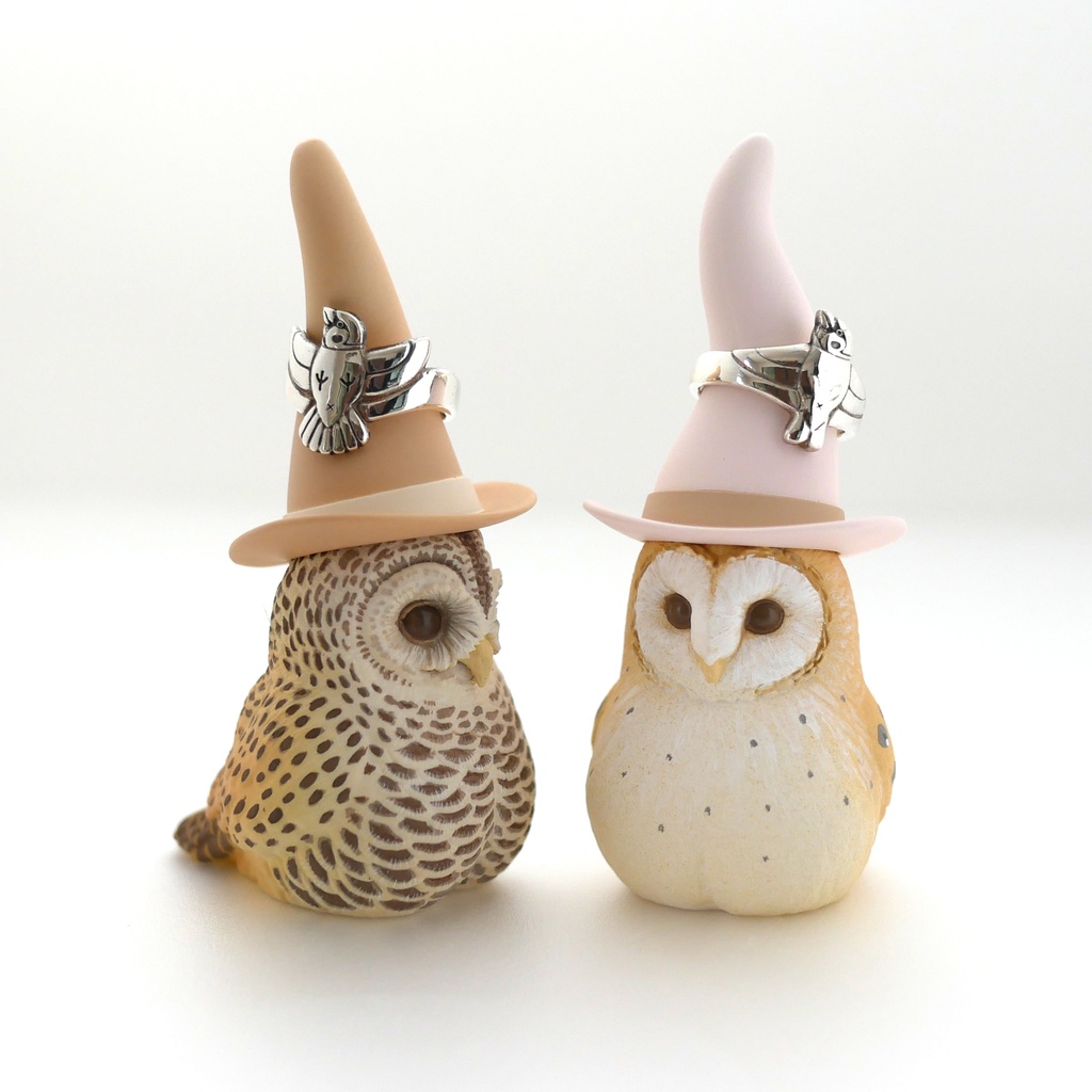 アカアシモリフクロウのリングスタンド ガレージキット