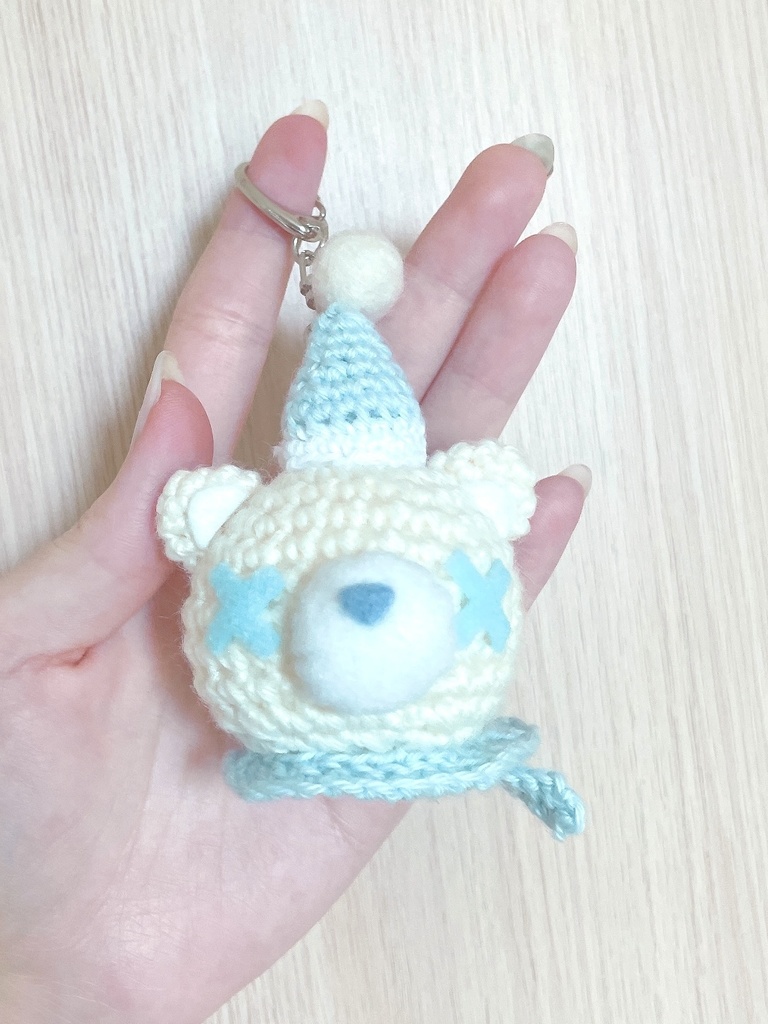 くまストラップ🧸🍩