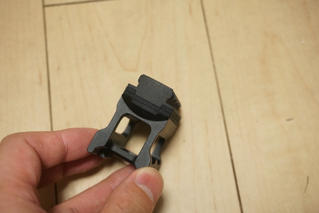 Aimpoint micro T1/T2マウント用スペーサー(2mm/4mm)