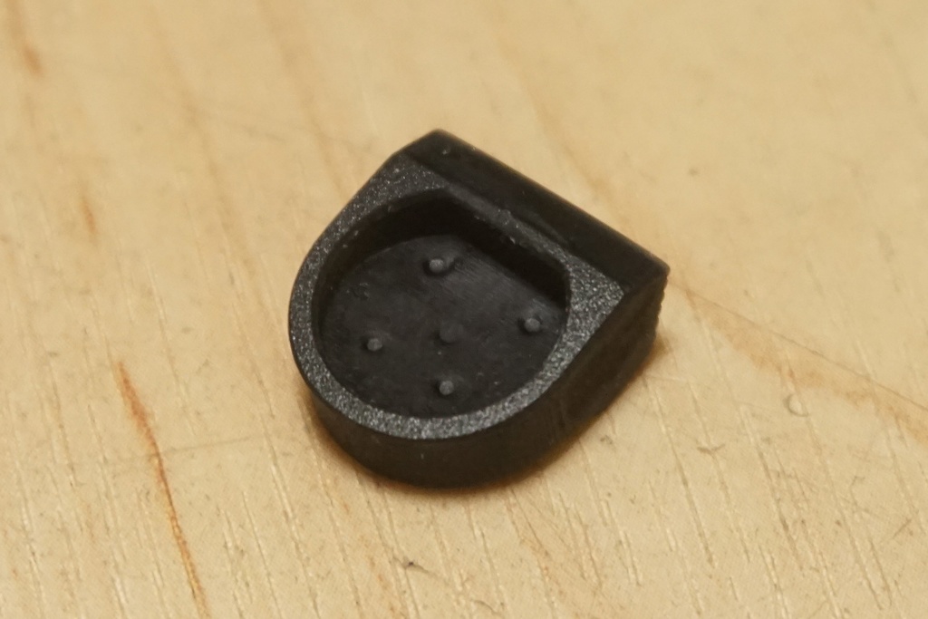 東京マルイ GBB 89式小銃用 エクステンションボルトキャッチ