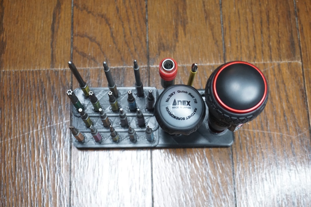 【廃盤】ドライバースタンド(受注生産、発送までに時間を要します)