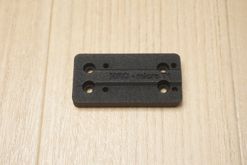 【廃盤】MROマウント→Micro T1/T2変換アタッチメント『マウント変換くん』