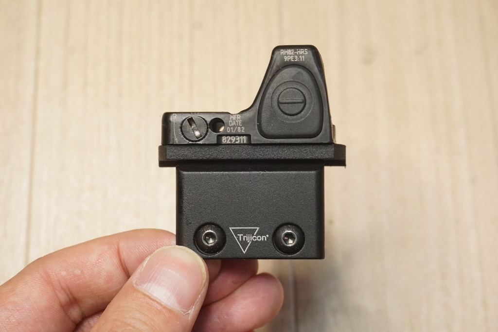 【廃盤】MROマウント→RMR/Docter変換アタッチメント『マウント変換くん』