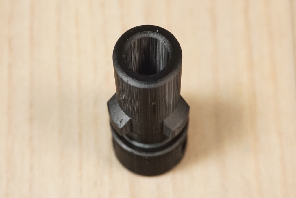 【廃盤】14mm正ネジ・逆ネジ対応 MP5タイプ 3ラグハイダー