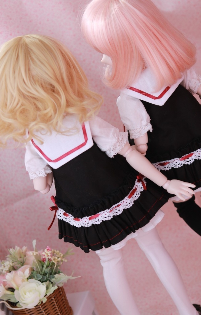 重ね着フリルセーラー服