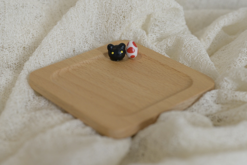 ボタモンの小物置き