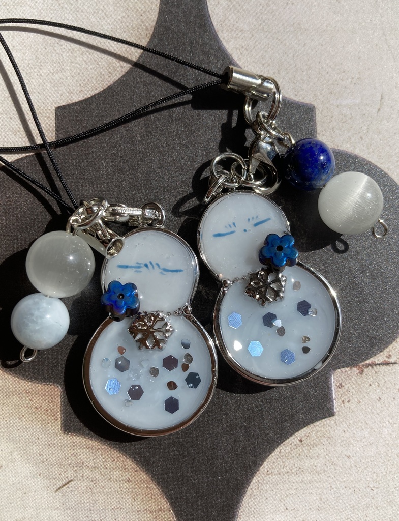 ゆきだるまLEストラップ③