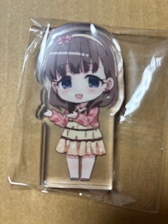 自立型アクリルスタンドまゆ