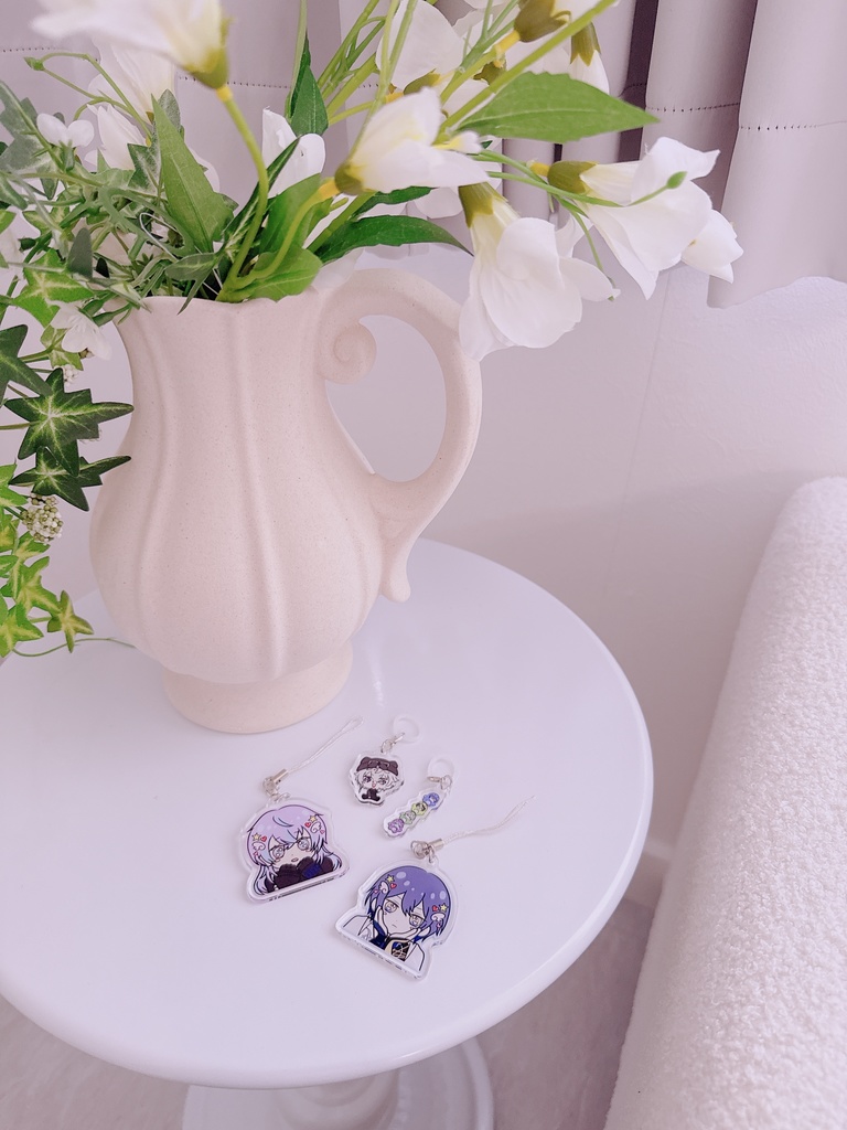 ただ配12頒布 アクリルキーホルダー、ステッカー