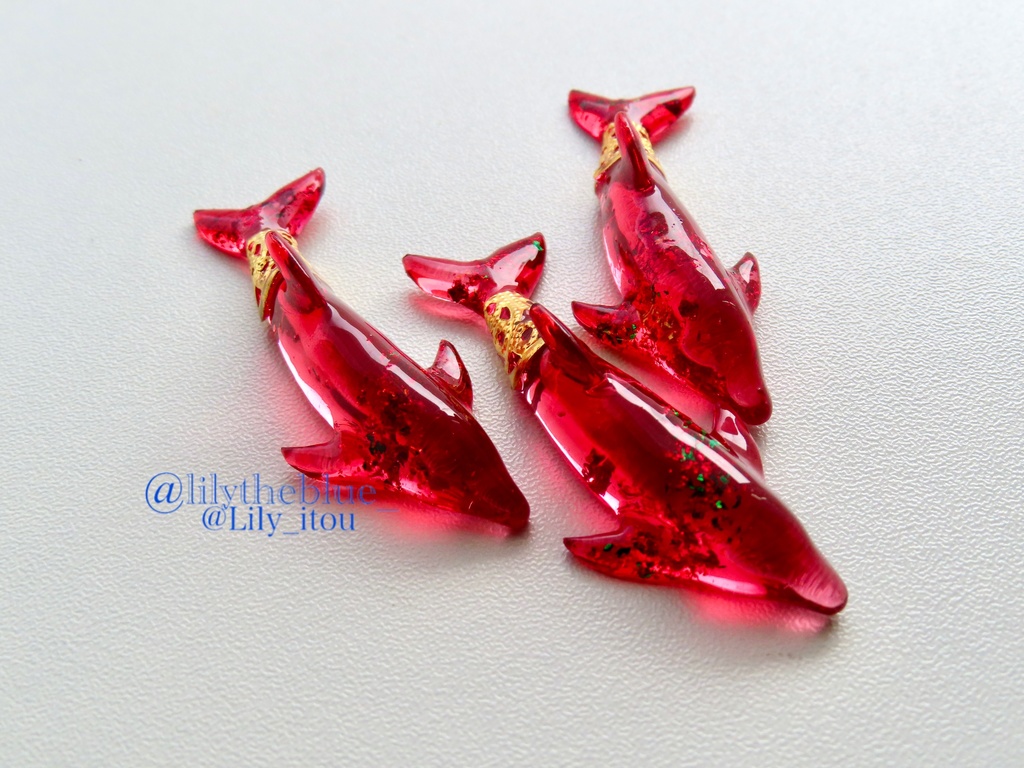 通販&秋季限定【紅葉舞う海洋生物のネックレス】