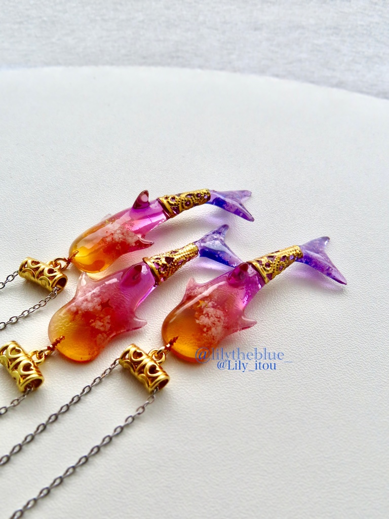 秋限定カラー【一番星見つけた海洋生物のネックレス】