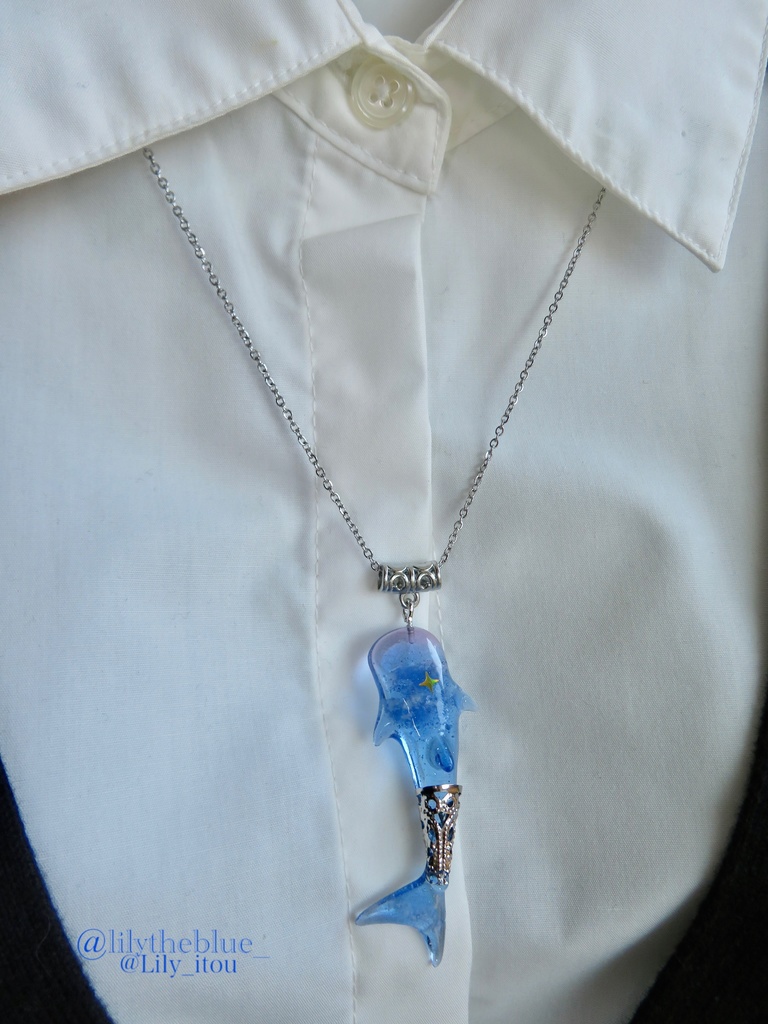 秋限定カラー【一番星見つけた海洋生物のネックレス】