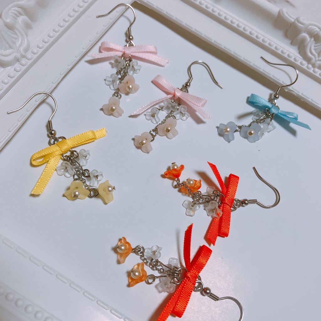a3! 各組モチーフゆらゆらお花ピアス(イヤリング)