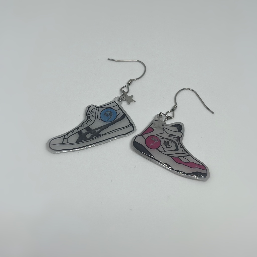 リョータ右(SD)バッシュモチーフピアス(イヤリング)