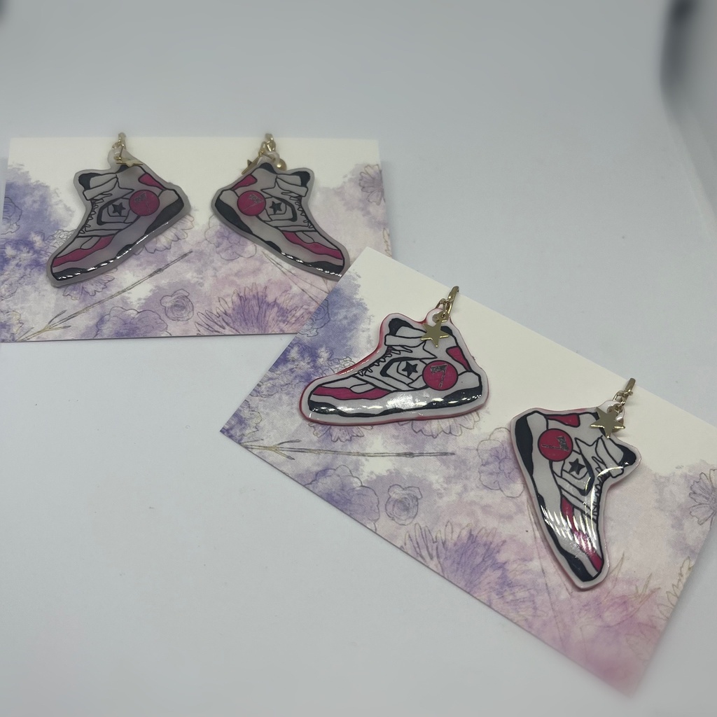 リョータ右(SD)バッシュモチーフピアス(イヤリング)