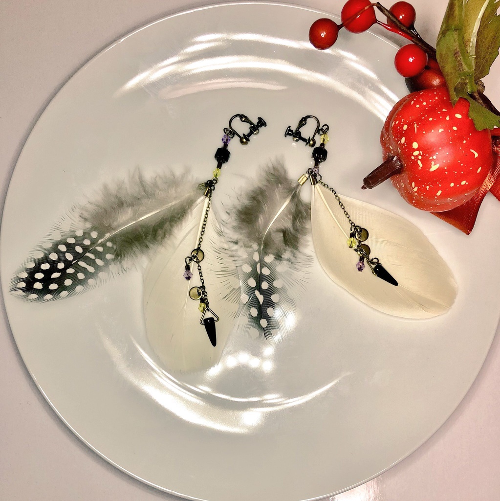 A3! 羽根ピアス(イヤリング)