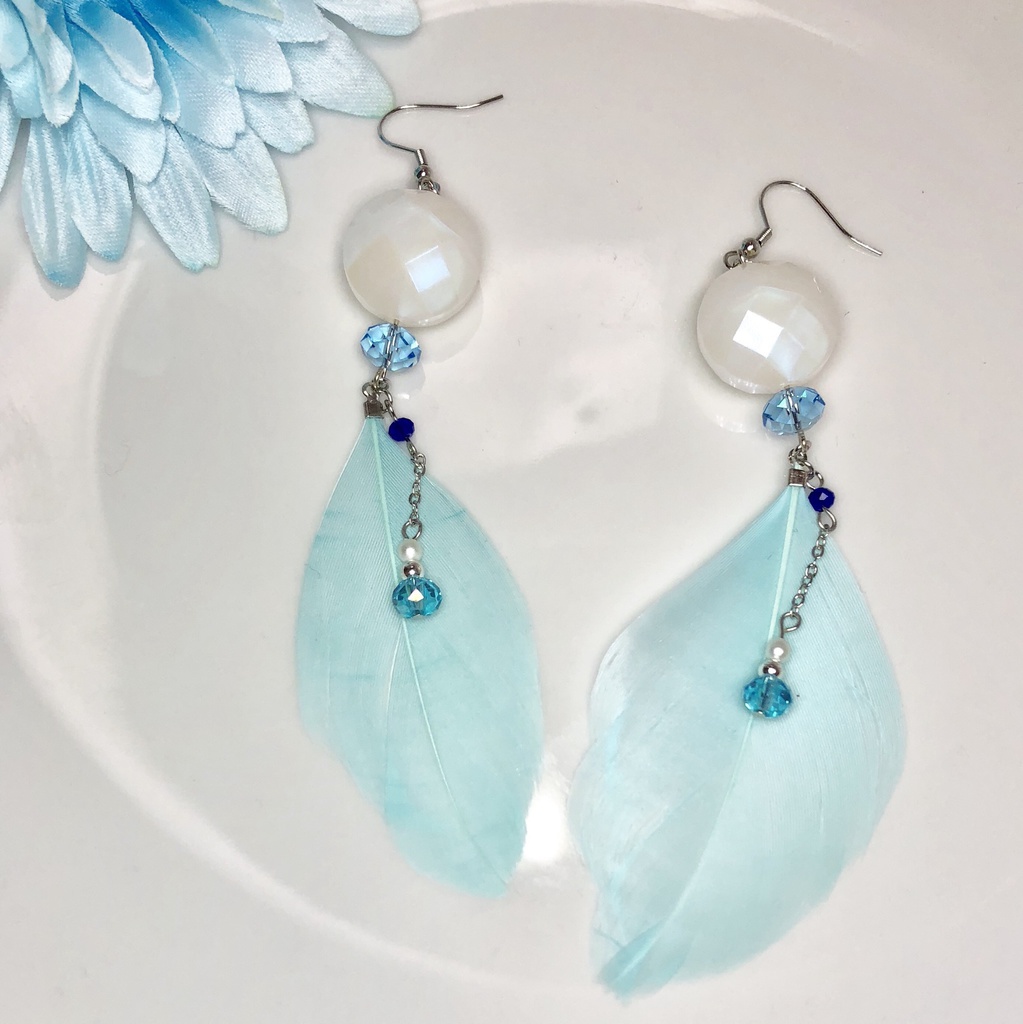 A3! 羽根ピアス(イヤリング)