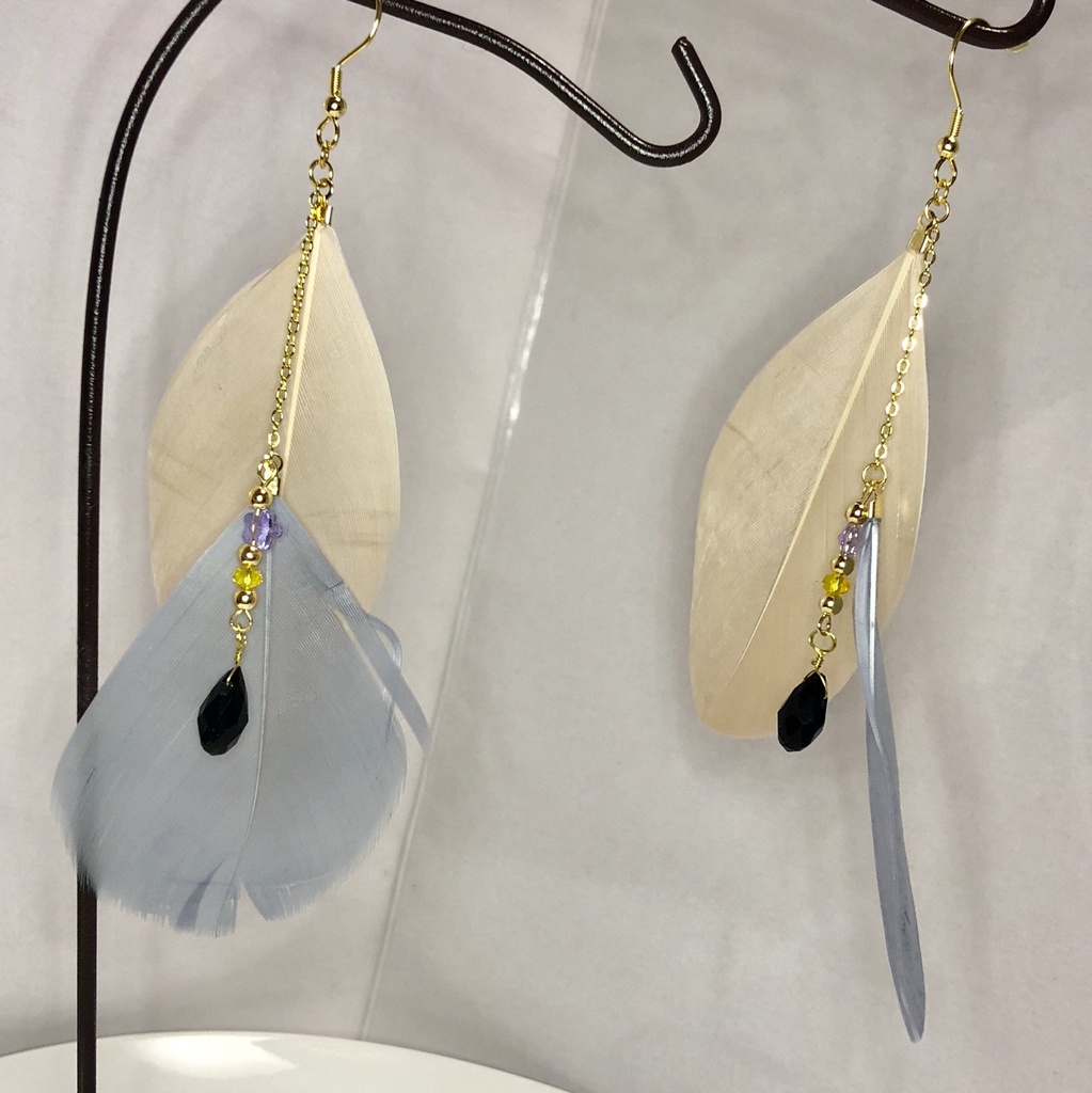 A3! 羽根ピアス(イヤリング)