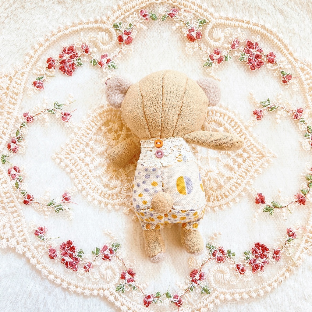 くまたのぬいぐるみ