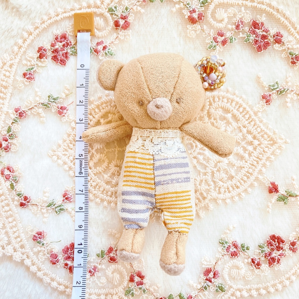 くまたのぬいぐるみ