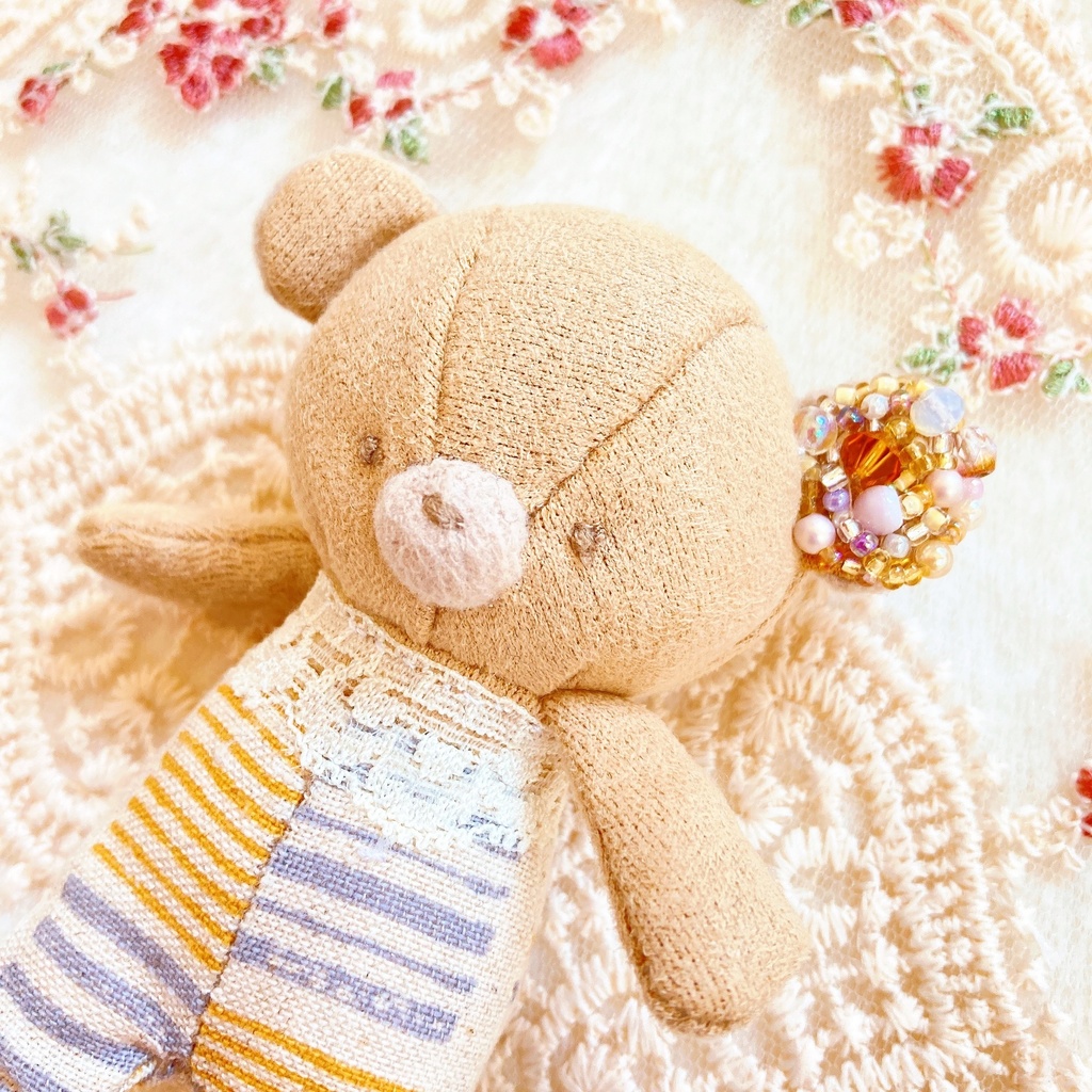 くまたのぬいぐるみ