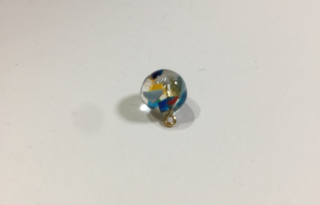 飴玉の中の刀剣だんしイメージピアス/刀剣乱舞モチーフ