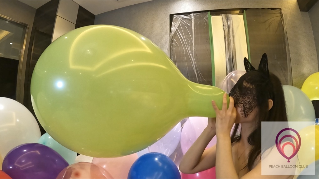 ピーチバルーンクラブ No.10-1 MIYA大量の風船割り