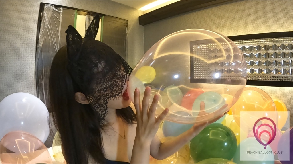 ピーチバルーンクラブ No.10-1 MIYA大量の風船割り