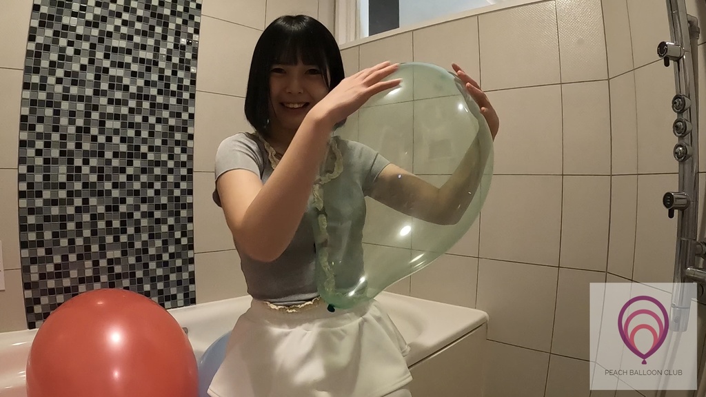 ピーチバルーンクラブ#11-1 のの とたくさんの風船 (Nono and lots of balloons)