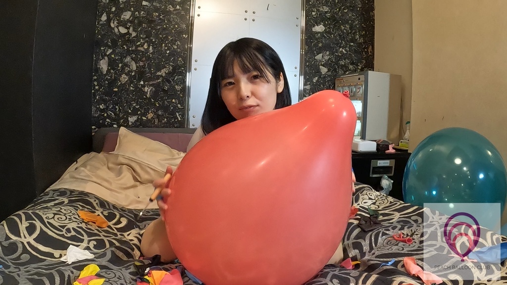 ピーチバルーンクラブ#11-1 のの とたくさんの風船 (Nono and lots of balloons)
