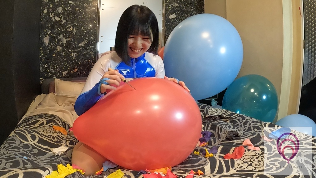 ピーチバルーンクラブ#11-1 のの とたくさんの風船 (Nono and lots of balloons)