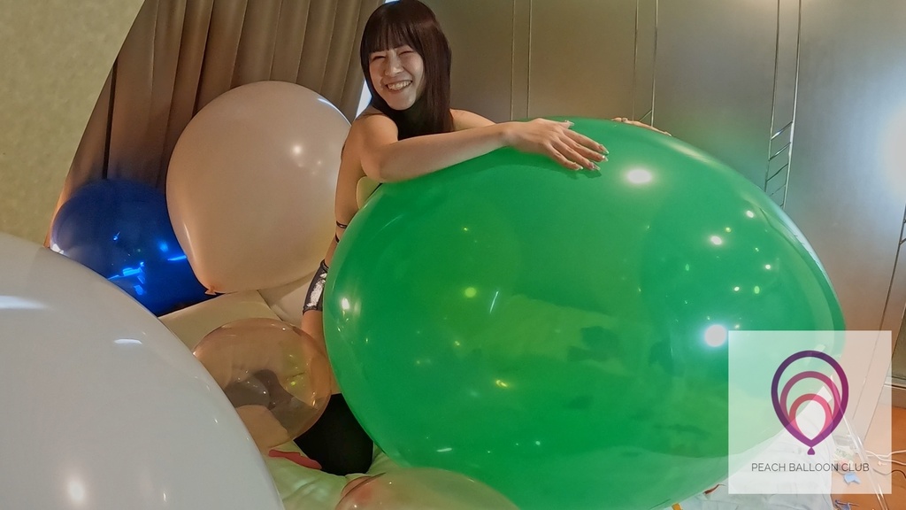 ピーチバルーンクラブ#13-2 りんかと膨らむ風船 (Rinka and inflating balloons)