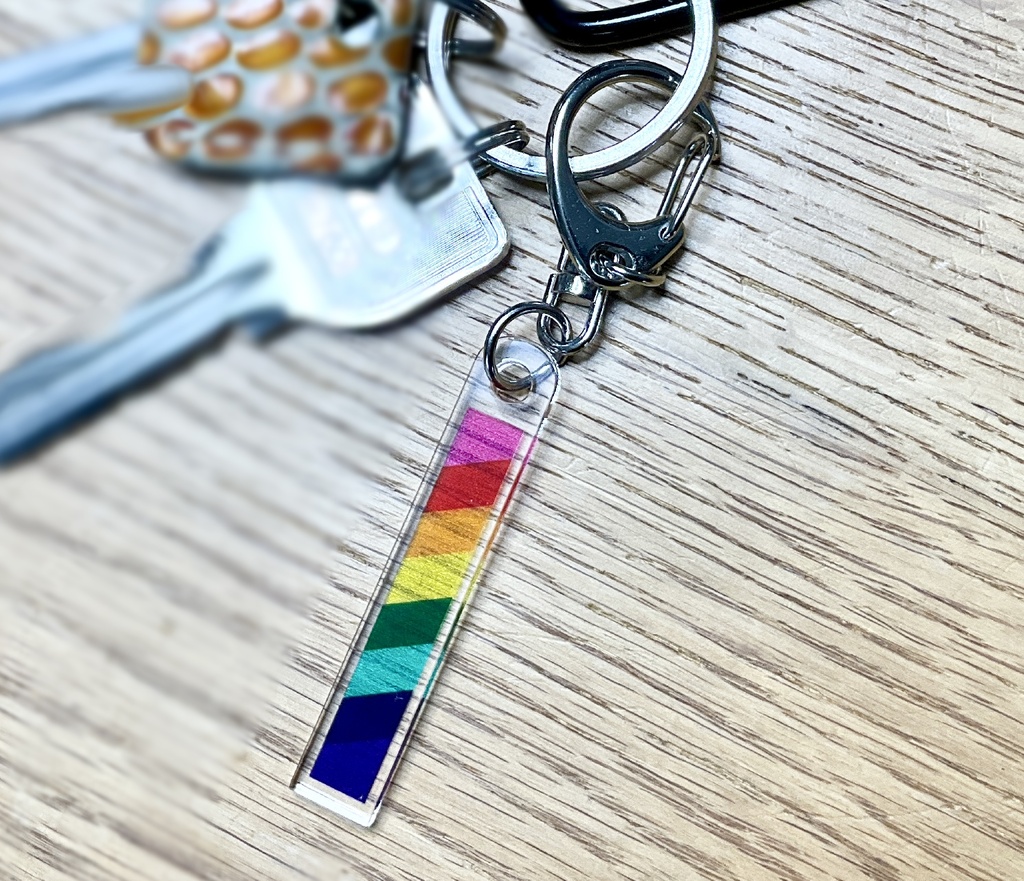 LGBTQレインボーキーホルダー