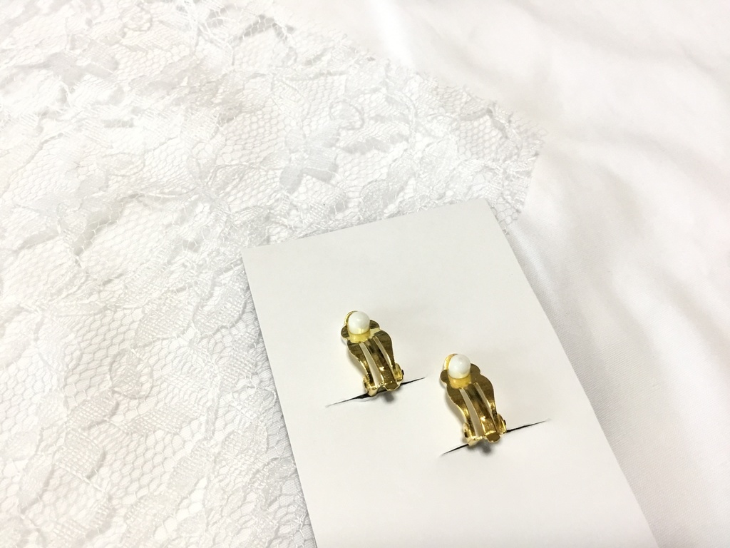 不思議の国耳飾り (イヤリング ) アウトレット