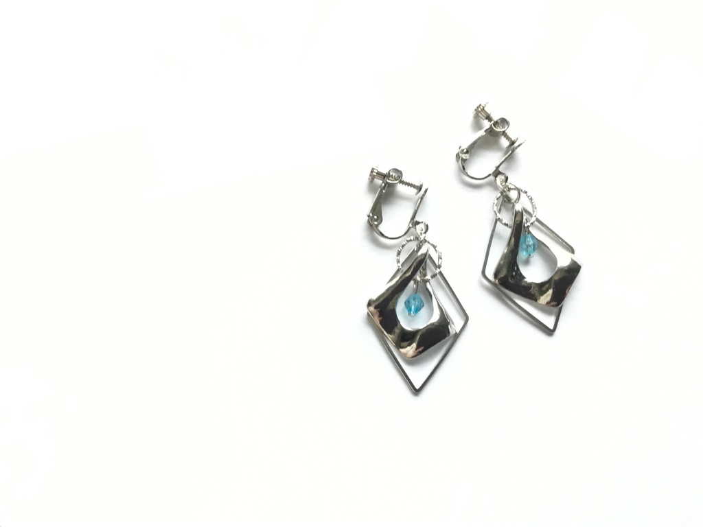 虚無の中に潜む。 (ピアス イヤリング) 【再販】