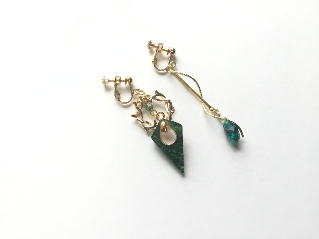 茨の森 (ピアス イヤリング)