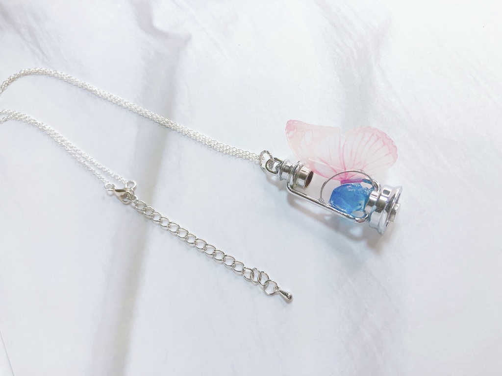 【再々販】valuable ××(ネックレス)