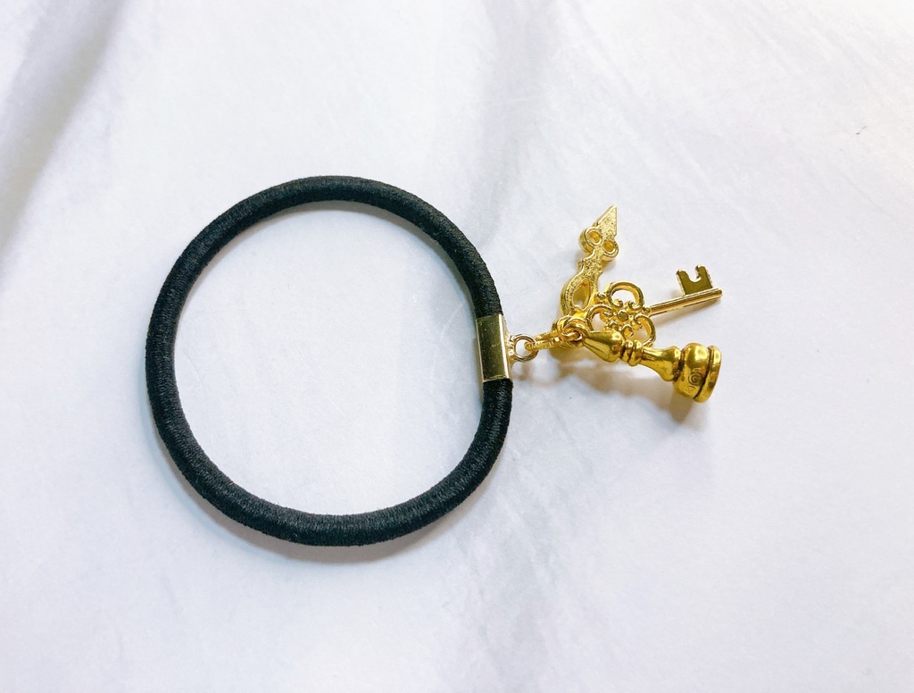 BISHOP (ヘアゴム)