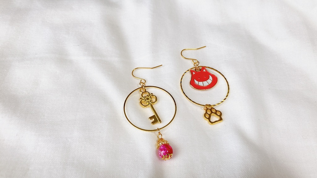 cheshire cat (ピアス イヤリング)