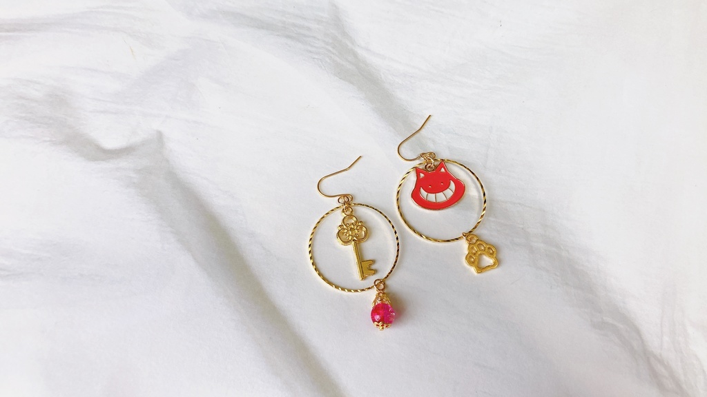 cheshire cat (ピアス イヤリング)