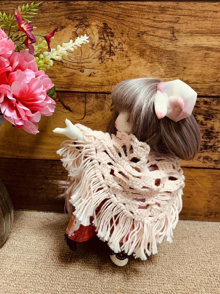 ［着用例］Sお花の透かし編み三角ストール