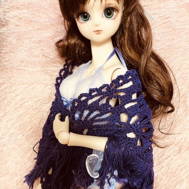 お花の透かし編み三角ストール(L)ディープパープル