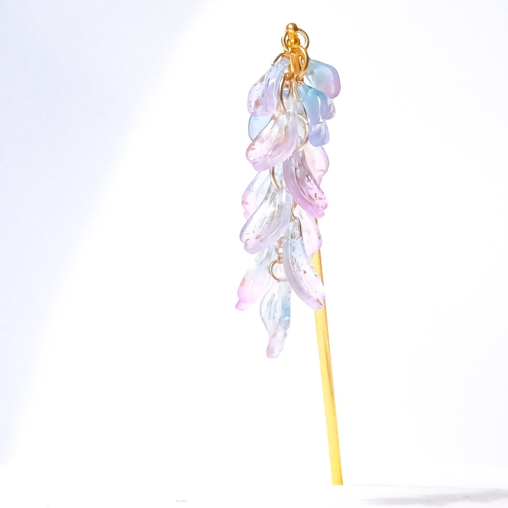 藤の簪 と チャーム